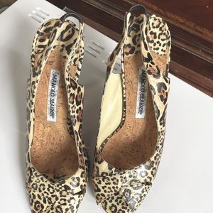 Beautiful Brand New Steve Madden Size 7 1/2 open toe.